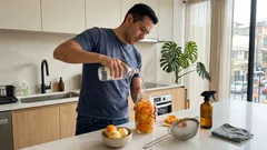 Cómo hacer un limpiador multiusos con cáscaras de naranja y vinagre en 7 días